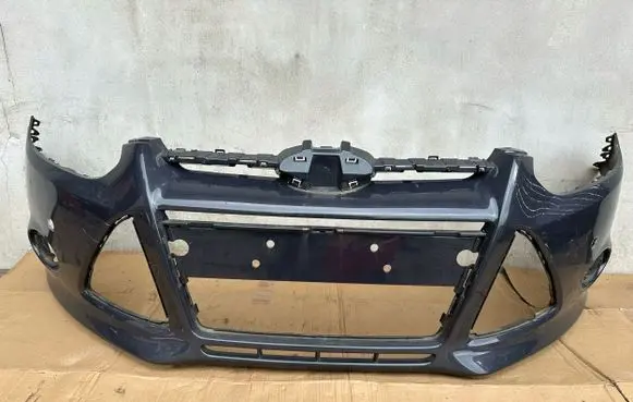 Ford Focus Front bumper 17757
