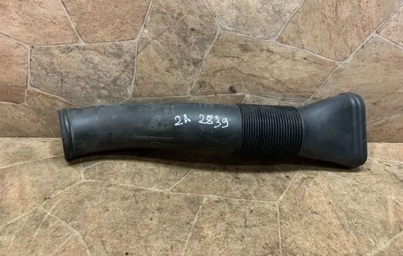 Mercedes-Benz ML W164 Air intake duct part A1645051061