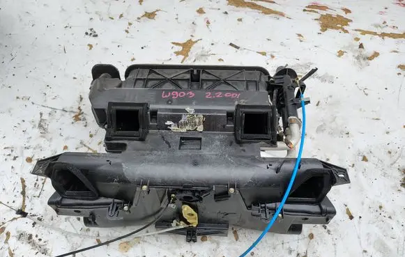 Mercedes-Benz Sprinter W901 W902 W903 W904 Interior heater climate box assembly 