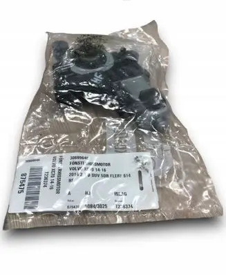 Volvo V70 Front door window regulator motor 30699646