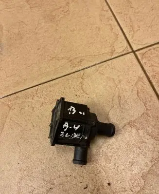 Audi A4 S4 B8 8K Electric auxiliary coolant/water pump 06H121601J