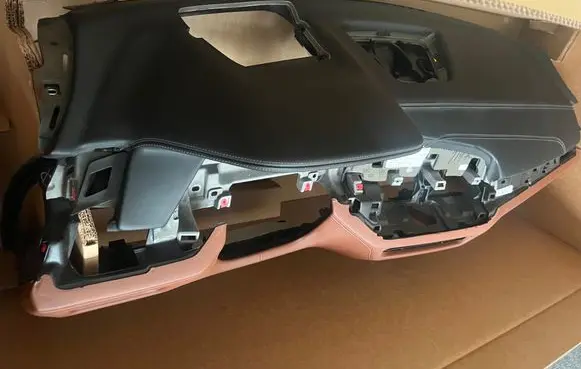 BMW X6 G06 Dashboard 7997995
