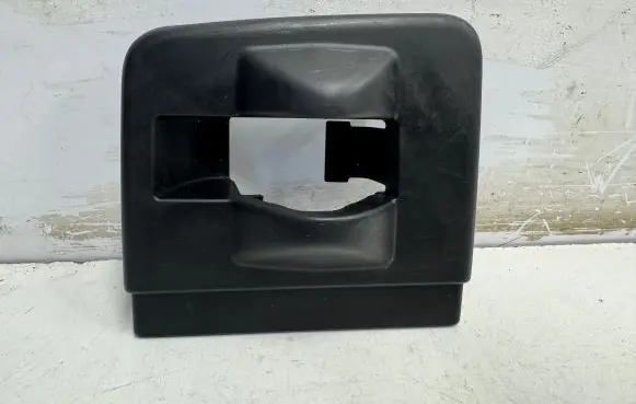 Audi Q7 4M Rear seat rail trim cover 4M0883689B