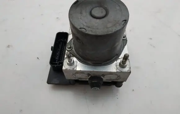 Audi A4 S4 B7 8E 8H ABS Pump 8E0910517H 8E0614517BF
