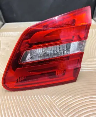 Mercedes-Benz B W246 W242 Tailgate rear/tail lights A2469066400 607702 607822