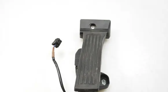 KIA Sportage Accelerator throttle pedal D7800