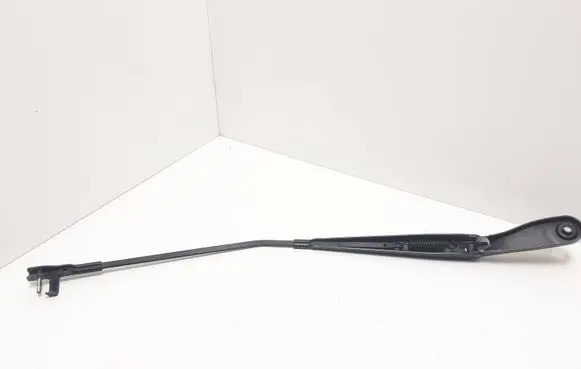 Volvo V50 Front wiper blade arm 30698239