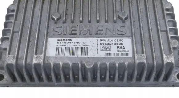 Peugeot 807 Engine control unit/module 9653213590