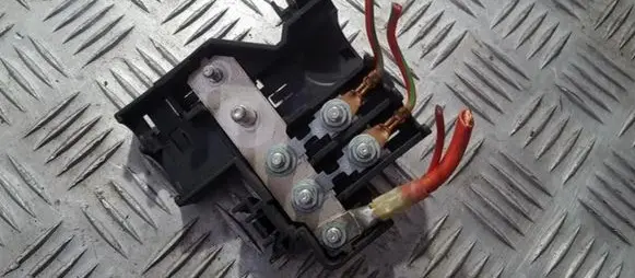 Audi A6 S6 C6 4F Fuse box set 4f0941824