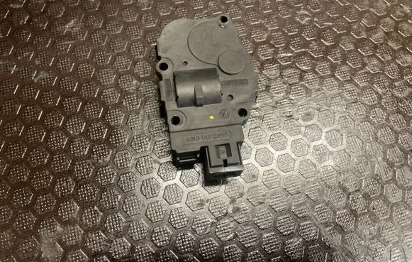 BMW X1 E84 Air flap motor/actuator 410475520