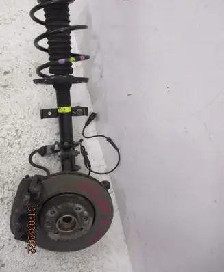 Renault Captur Front wheel hub spindle knuckle