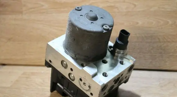 Toyota Avensis T250 ABS Pump 8954105100 0265950178
