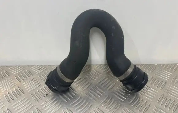Audi Q5 SQ5 Engine coolant pipe/hose 8R0121101C