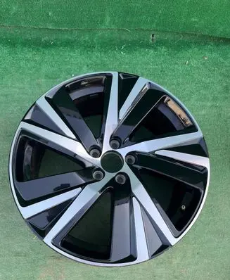 R19 alloy rim