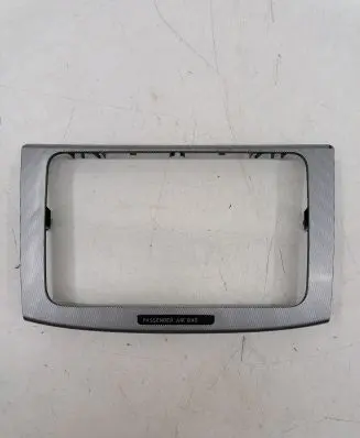 Volkswagen PASSAT B6 Radio/GPS head unit trim 3C0858069M
