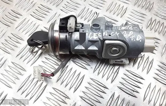 Subaru Legacy Ignition lock X1T25971