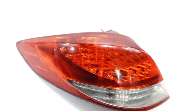 Hyundai Veloster Rear/tail lights
