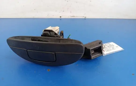 Renault Scenic I Tailgate/trunk/boot exterior handle 7700435694