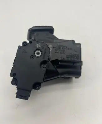 Mercedes-Benz EQC Cabin air duct channel A2938307300 2938307300