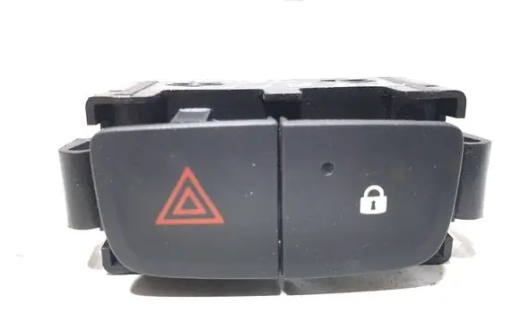 Renault Trafic III (X82) Hazard light switch 252100622RA
