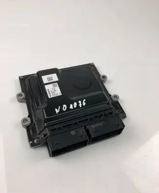 Volvo S90, V90 Engine control unit/module ECU 32242005