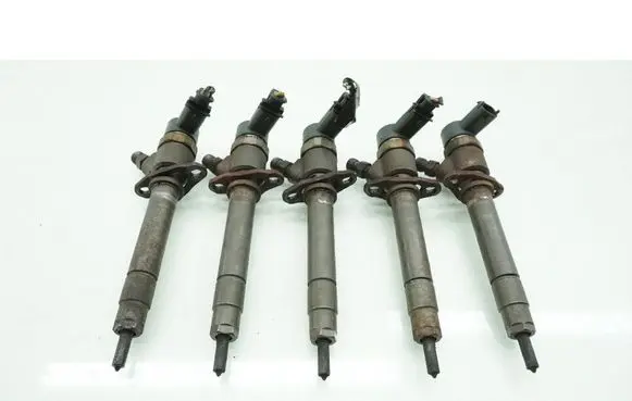 Fuel injector