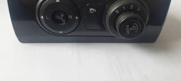 Chevrolet Captiva Light switch