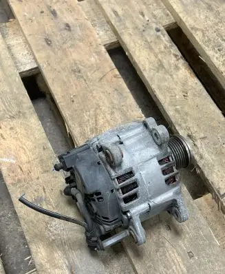 Audi Q3 8U Generator/alternator 2627025C