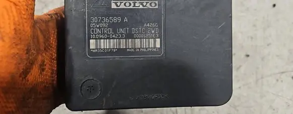 Volvo V70 ABS Pump 30736589A 00001251E3 10096004233