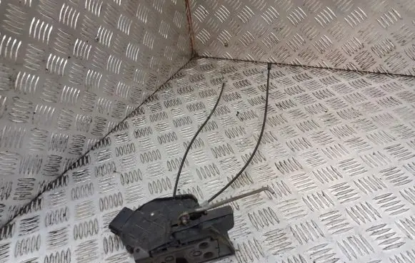 Mazda 3 I Rear door lock 3N6A-A26413BP
