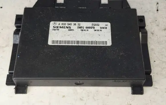 Mercedes-Benz Vito Viano W639 Gearbox control unit/module A0325453832 3004780 5WP20005FB