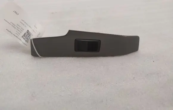 Lexus IS-F Electric window control switch 7427153100 76J078