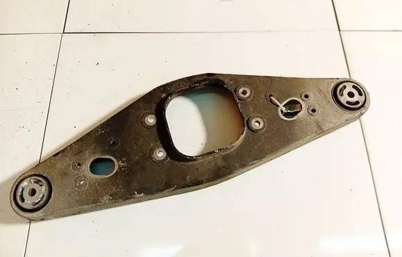 Mercedes-Benz E W211 Engine mount bracket A2303522206