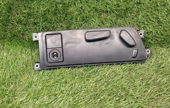 Volkswagen Touareg I Seat control switch 7L6959766