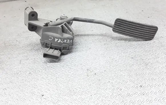 Opel Vectra C Accelerator throttle pedal 9186726