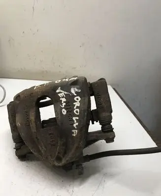 Toyota Corolla Verso E121 Front brake caliper 25V