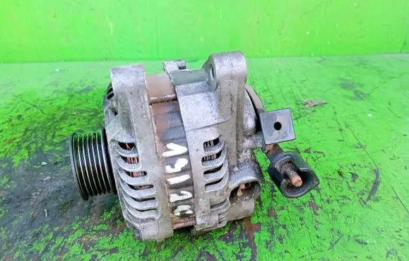 Citroen C5 Generator/alternator 9649846880