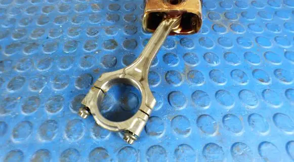 Hyundai Elantra VI Piston with connecting rod CARTU1C1KA U1C1KA 1622324