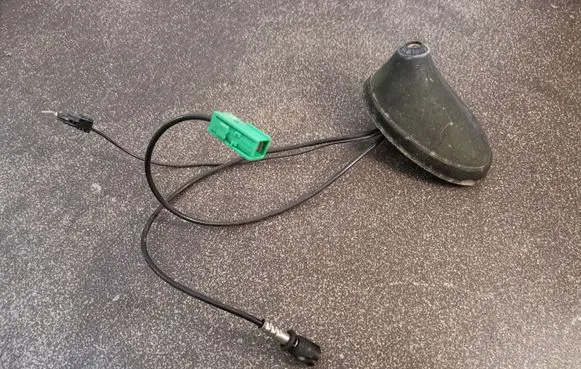 Citroen C5 Aerial GPS antenna 9636280580