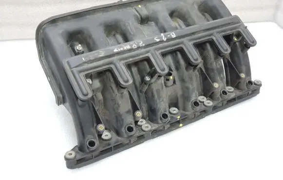 BMW 5 E39 Intake manifold 11611439965 1439965 1438140