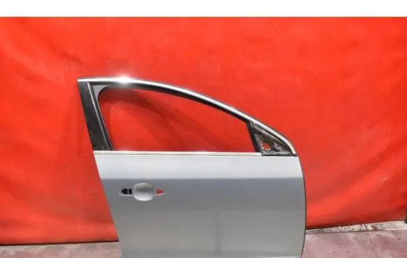 Volvo S60 Front door 
