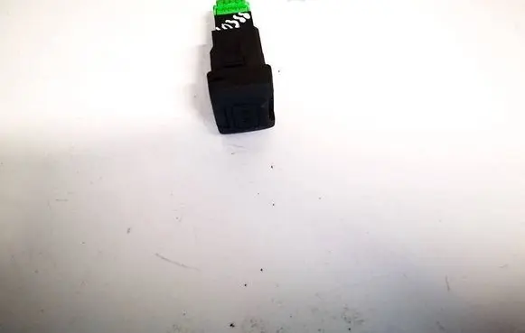 Honda CR-V USB socket connector m34736