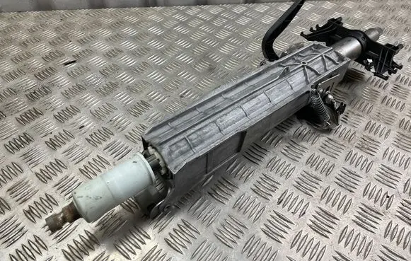 BMW 4 F32 F33 Steering wheel axle 6858559 16021903555