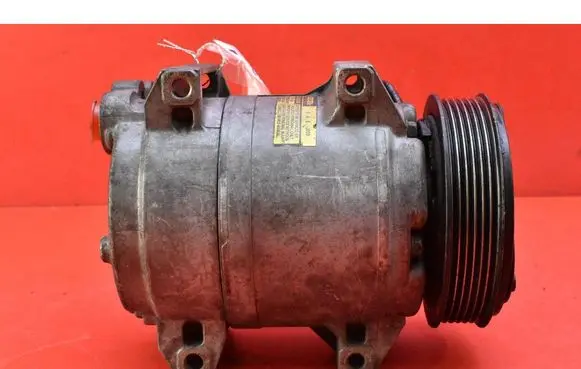 Volvo V70 Air conditioning (A/C) compressor (pump) 