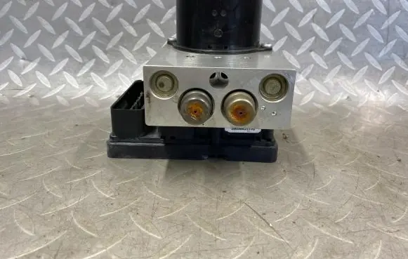 Aston Martin DB9 ABS Pump AD43-2C353-AA