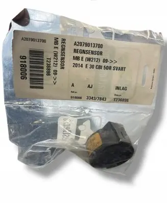 Mercedes-Benz E W212 Rain sensor A2079013700