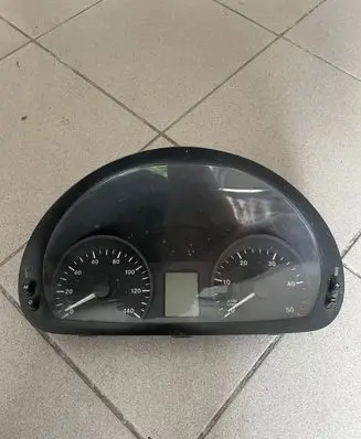 Mercedes-Benz Vito Viano W639 Speedometer (instrument cluster) A6394462221