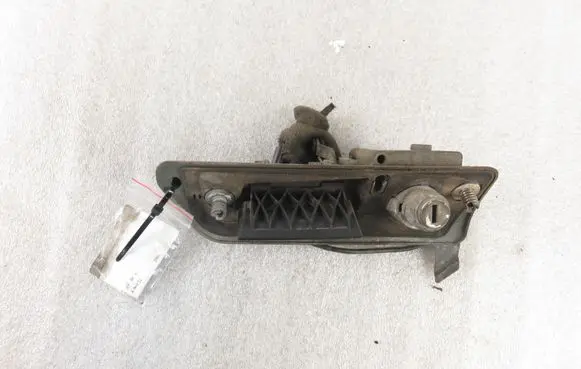 Volkswagen Caddy Rear door exterior handle/bracket 2K0827565G