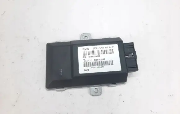 BMW 7 E65 E66 Steering rack control module 67714151