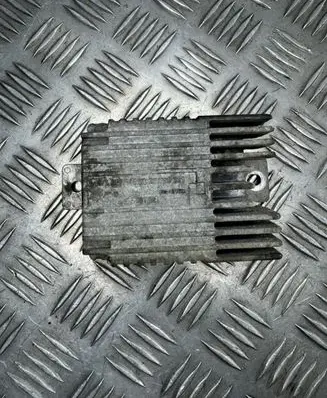 Coolant fan relay